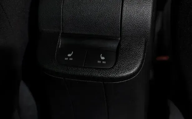 Skoda Rapid, II — фото 18