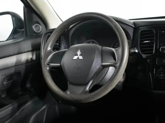 Mitsubishi Outlander, III Рестайлинг — фото 14