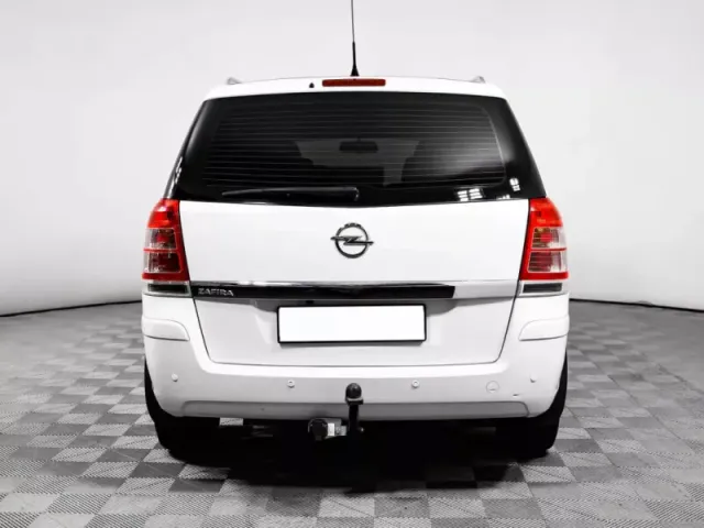 Opel Zafira, B Рестайлинг — фото 5