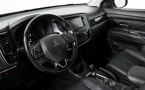 Mitsubishi Outlander, III Рестайлинг 2 — фото 5