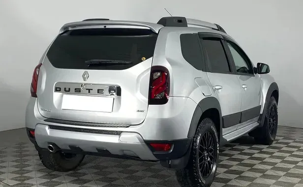 Renault Duster, I Рестайлинг — фото 2