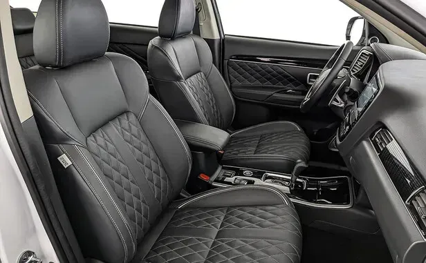 Mitsubishi Outlander, III Рестайлинг 3 — фото 11