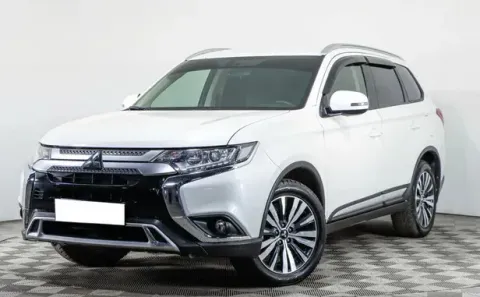 Mitsubishi Outlander, III Рестайлинг 3 — фото 1