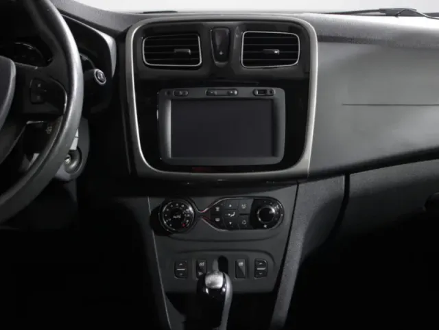 Renault Sandero, II — фото 14