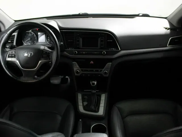 Hyundai Elantra, VI (AD) — фото 5