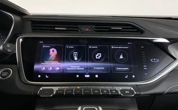 Geely Atlas Pro — фото 24