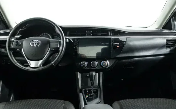 Toyota Corolla, XI (E160, E170, E180) — фото 5