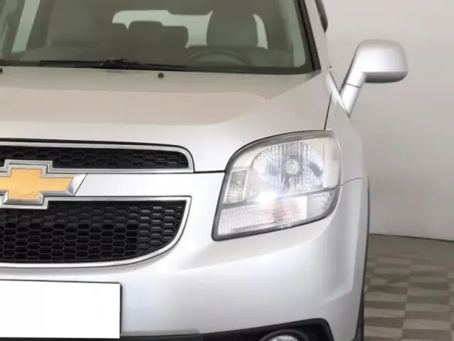 Chevrolet Orlando — фото 20