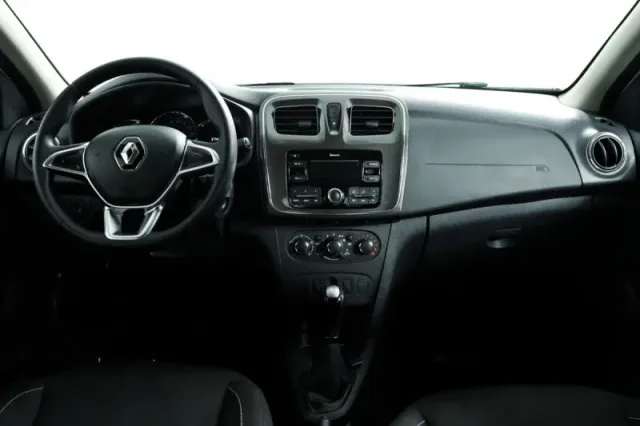 Renault Logan, II Рестайлинг — фото 14