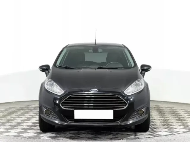 Ford Fiesta, Mk6 Рестайлинг — фото 2