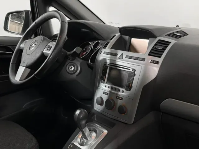 Opel Zafira, B Рестайлинг — фото 7