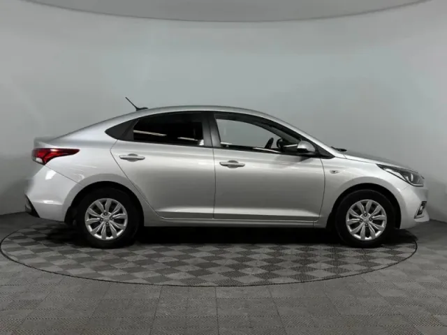 Hyundai Solaris, II — фото 4