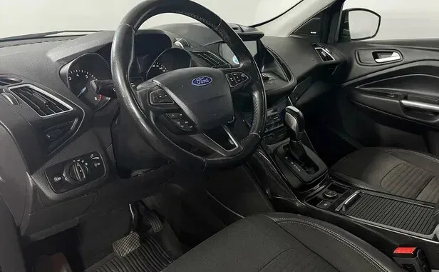 Ford Kuga, II Рестайлинг — фото 7