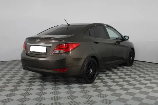 Hyundai Solaris, I Рестайлинг — фото 4