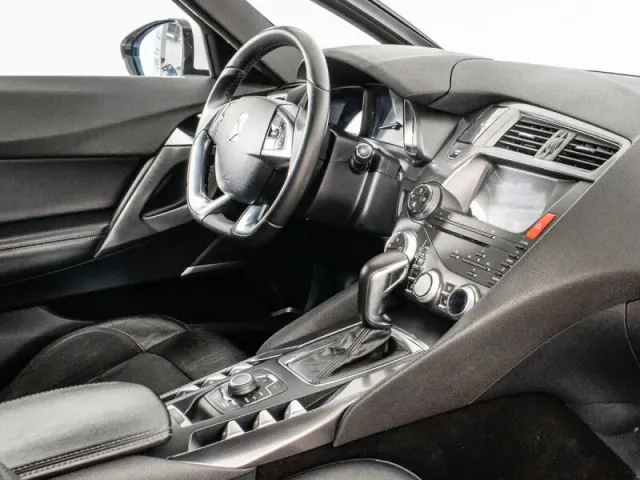 Citroen DS5 — фото 11