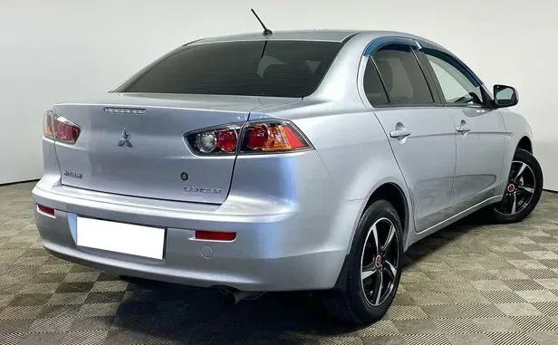 Mitsubishi Lancer, X Рестайлинг — фото 2
