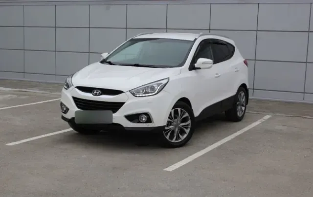 Hyundai ix35, I — фото 2
