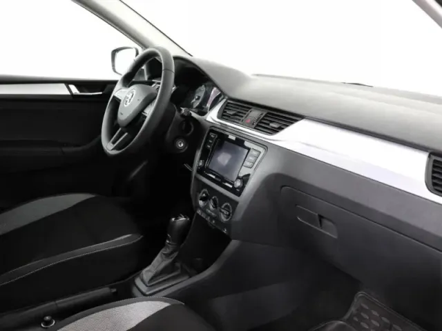 Skoda Rapid, I Рестайлинг — фото 9