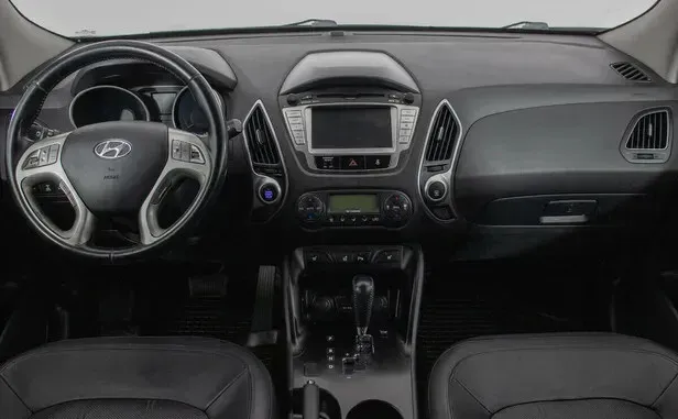 Hyundai ix35, I — фото 6