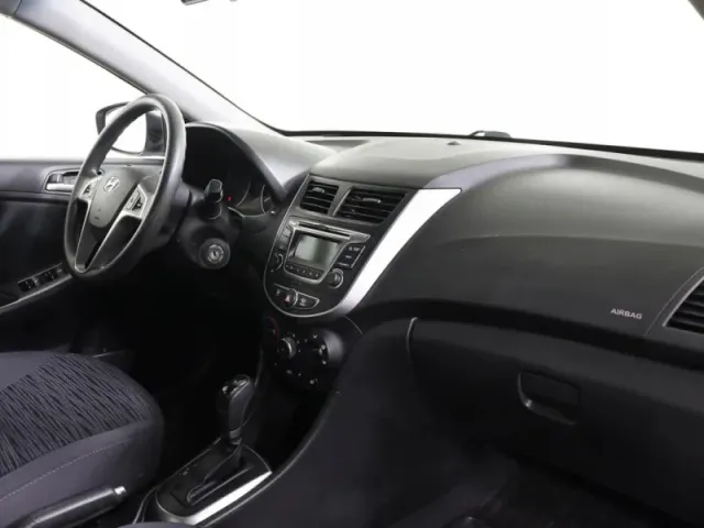 Hyundai Solaris, I Рестайлинг — фото 11