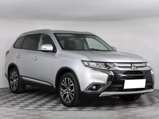 Mitsubishi Outlander, III Рестайлинг 2 — фото 3