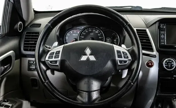 Mitsubishi Pajero Sport, II Рестайлинг — фото 8
