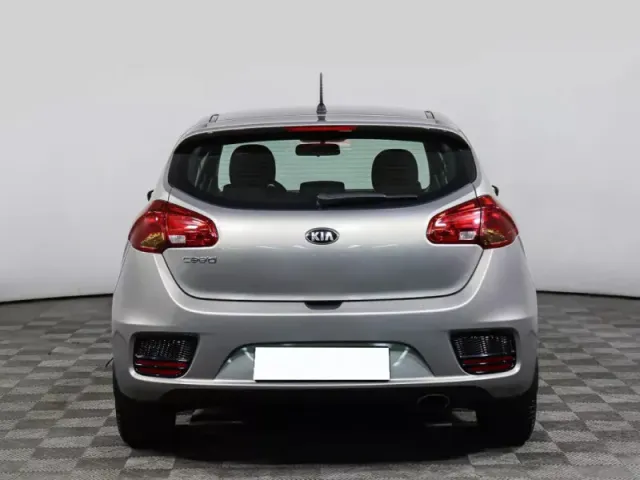 Kia Ceed, II Рестайлинг — фото 6
