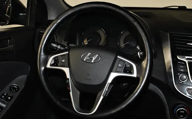Hyundai Solaris, I Рестайлинг — фото 7