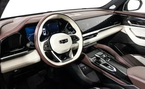 Geely Monjaro — фото 6
