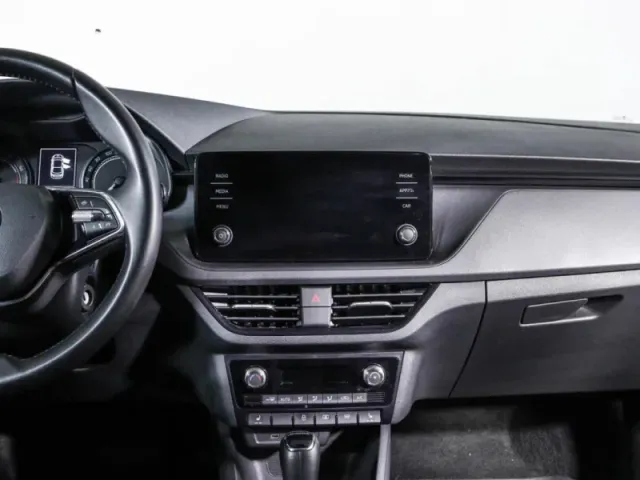Skoda Rapid, II — фото 12