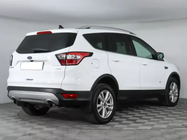Ford Kuga, II Рестайлинг — фото 5