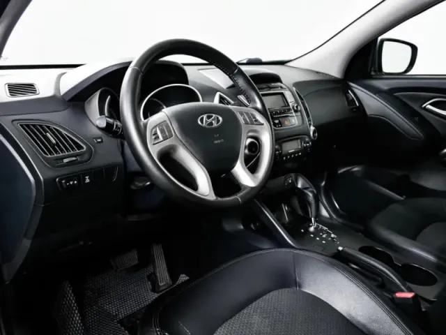 Hyundai ix35, I — фото 13