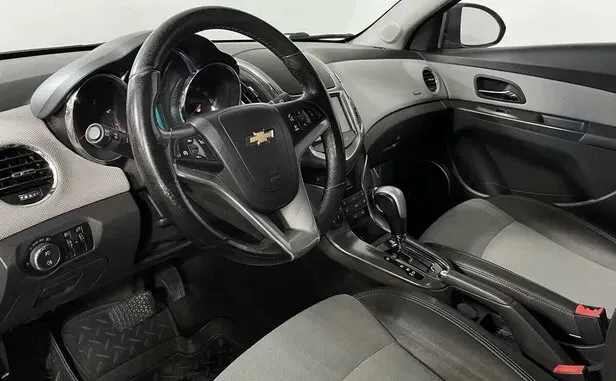 Chevrolet Cruze, I Рестайлинг — фото 6