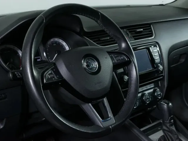 Skoda Octavia, III (A7) — фото 11