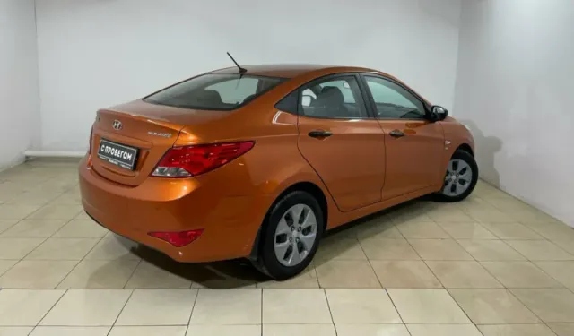 Hyundai Solaris, I Рестайлинг — фото 12