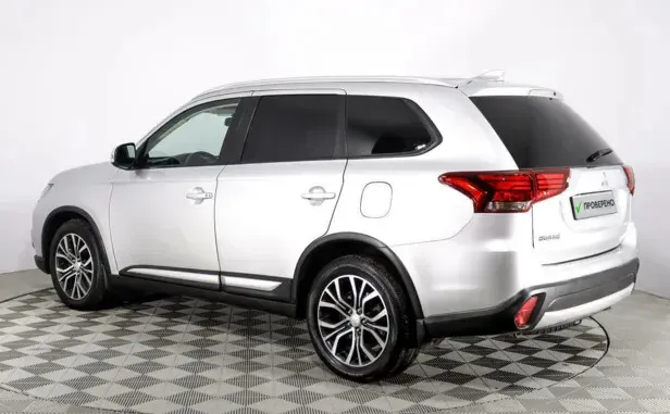 Mitsubishi Outlander, III Рестайлинг 2 — фото 4