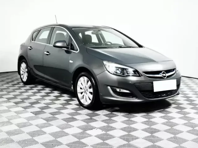 Opel Astra, J Рестайлинг — фото 3