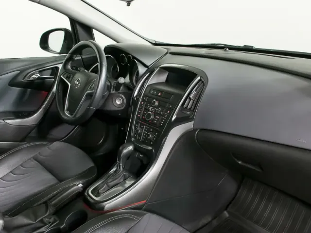 Opel Astra, J Рестайлинг — фото 6