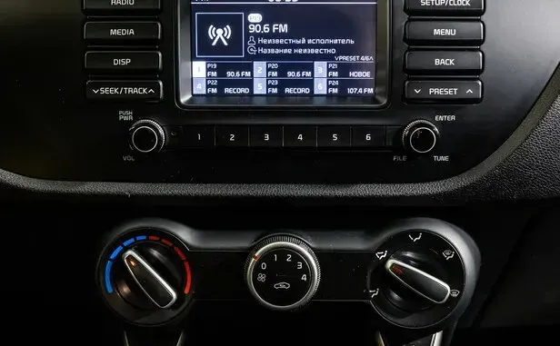Kia Rio, IV — фото 7