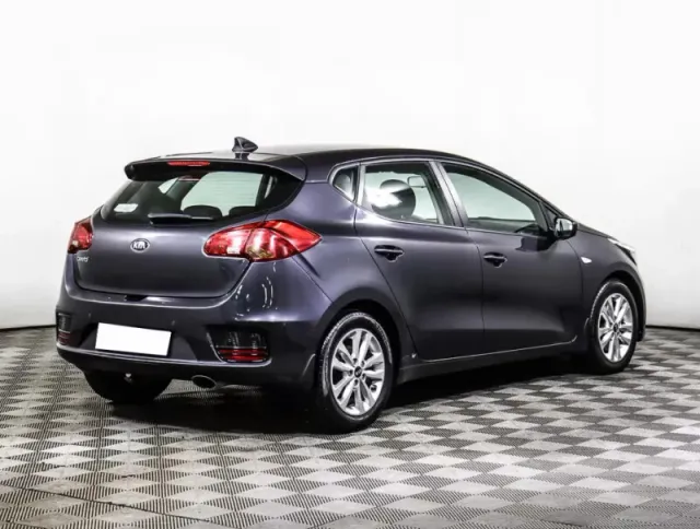 Kia Ceed, II Рестайлинг — фото 5