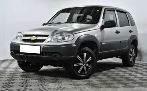 Chevrolet Niva, I Рестайлинг — фото 1
