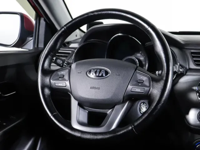 Kia Rio, III — фото 16
