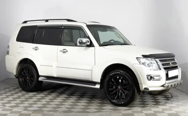 Mitsubishi Pajero, IV Рестайлинг 2 — фото 3