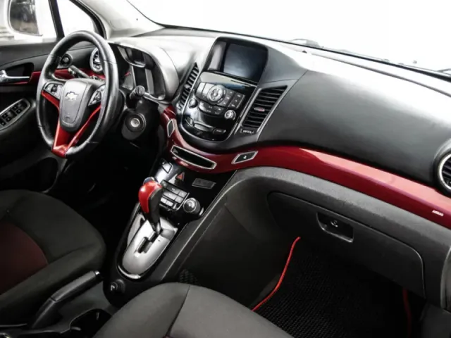 Chevrolet Orlando — фото 9