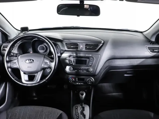 Kia Rio, III — фото 13