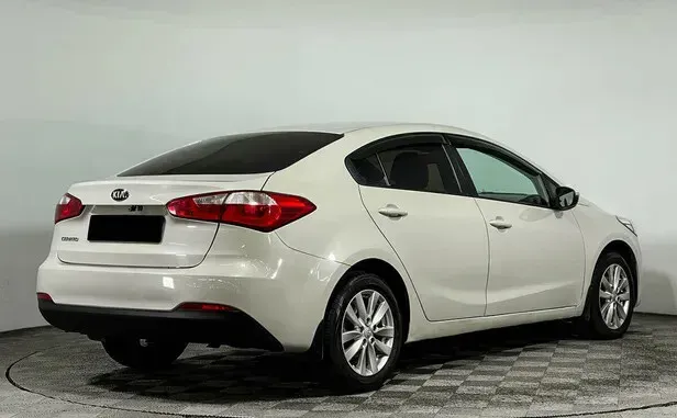 Kia Cerato, III — фото 2