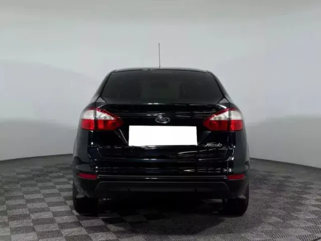 Ford Fiesta, Mk6 Рестайлинг — фото 5