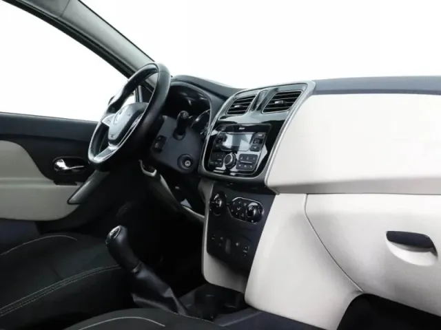 Renault Logan, II Рестайлинг — фото 12