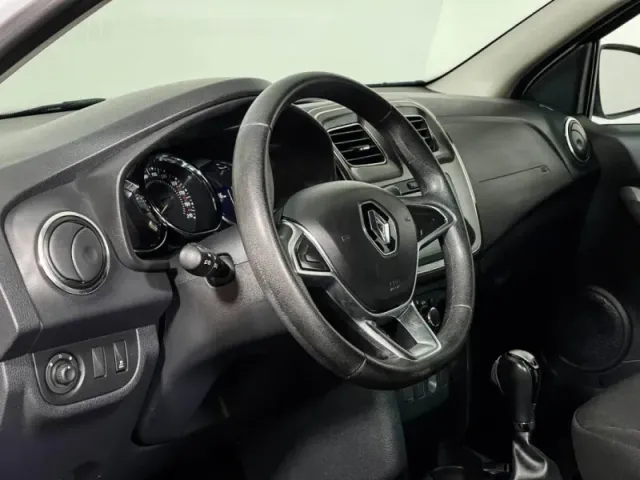 Renault Logan, II Рестайлинг — фото 14