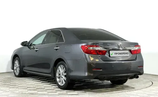 Toyota Camry, VII (XV50) — фото 4